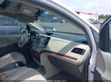 TOYOTA SIENNA XLE V6 8 PASSENGER 5TDYK3DC9ES441004 photo