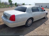 LINCOLN TOWN CAR ULTIMATE 1LNHM83W84Y645035 снимка