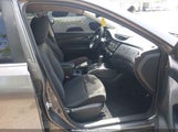 NISSAN ROGUE S 5N1AT2MV6HC789953 снимка