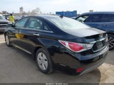 HYUNDAI SONATA HYBRID KMHEC4A44CA024933 снимка