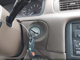 TOYOTA CAMRY LE V6 4T1BF22KXWU047485 fotografie