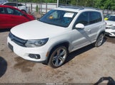 Volkswagen Tiguan R-Line WVGAV3AXXEW552155 fotografie