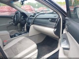 TOYOTA CAMRY HYBRID XLE 4T1BD1FK2EU106098 fotografie