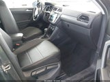 VOLKSWAGEN TIGUAN 2.0T SE/2.0T SEL 3VV3B7AX5JM190020 снимка