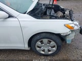 TOYOTA CAMRY LE 4T1BE46K18U784764 снимка