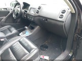 VOLKSWAGEN TIGUAN SEL WVGBV75NX9W528173 photo