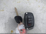 HYUNDAI SONATA SE 5NPE24AF5KH752177 снимка