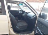 KIA SOUL KNDJT2A57C7437247 fotografie
