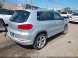 VOLKSWAGEN TIGUAN R-LINE WVGBV7AX1GW023157 снимка