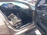 VOLKSWAGEN GOLF R 4-DOOR WVWLF7AU5GW206041 снимка