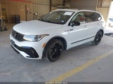 Volkswagen Tiguan 2.0T Se R-Line Black 3VVCB7AX4RM108239 photo