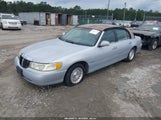 LINCOLN TOWN CAR SIGNATURE 1LNFM82WXWY659028 fotografie