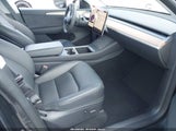 TESLA MODEL Y LONG RANGE DUAL MOTOR ALL-WHEEL DRIVE 7SAYGDEE4RA322410 fotografie