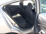 NISSAN VERSA 1.6 S 3N1CN7AP6FL911452 снимка