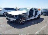 Mercedes-Benz C 300 Sedan W1KAF4GB5NR010940 photo