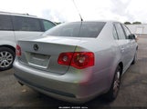 VOLKSWAGEN JETTA WOLFSBURG EDITION 3VWEF71K47M188572 снимка