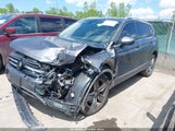 VOLKSWAGEN TIGUAN 2.0T SE/2.0T SE R-LINE BLACK/2.0T SEL 3VV2B7AX7LM113597 photo