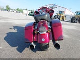 HARLEY-DAVIDSON FLTRUSE CVO ROAD GLIDE 1HD1TAN13FB963103 fotografie