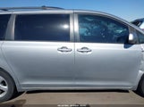 TOYOTA SIENNA LE 8 PASSENGER 5TDKK3DC3GS697681 photo