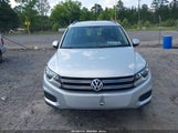 VOLKSWAGEN TIGUAN LIMITED 2.0T WVGAV7AX4JK003057 fotografie