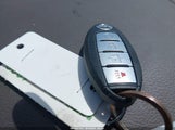 NISSAN ROGUE S FWD JN8AT3AA2MW002456 photo