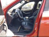 BMW X1 xDrive28I WBXHT3C35J5K29069 снимка