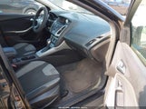 FORD FOCUS SE 1FAHP3K28CL167214 photo