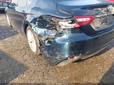 TOYOTA CAMRY XLE 4T1B11HK2JU525620 photo