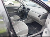 TOYOTA COROLLA LE JTDBL40E99J047697 снимка