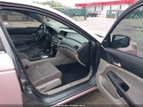 HONDA ACCORD 2.4 LX 1HGCP2F35CA000890 снимка