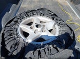 DODGE RAM 1500 ST 3B7HC13Y3VG713835 снимка