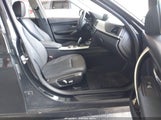 BMW 320I XDRIVE WBA8A3C3XHA067134 fotografie