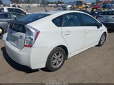Toyota Prius Two JTDKN3DU5B5343126 снимка