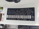 TOYOTA COROLLA LE 2T1BURHE1FC272928 снимка