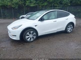 Tesla Model Y Long Range Dual Motor All-Wheel Drive 5YJYGDEE6MF182630 photo