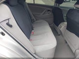 TOYOTA CAMRY LE 4T4BF3EK3BR200550 снимка