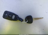 HYUNDAI ELANTRA SE KMHD74LF2LU929720 снимка