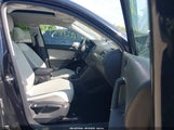 VOLKSWAGEN TIGUAN 2.0T SE/2.0T SEL 3VV3B7AX4JM073500 снимка