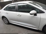 TOYOTA COROLLA LE 5YFEPMAE4MP176743 снимка