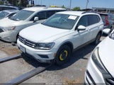 VOLKSWAGEN TIGUAN 2.0T S 3VV1B7AX8JM032990 fotografie