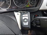 BMW 320I XDRIVE WBA8A3C5XJA505917 снимка