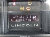 LINCOLN NAVIGATOR 5LMFU27538LJ21670 снимка