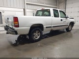 CHEVROLET SILVERADO 1500 LS 2GCEK19T211135201 снимка