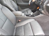 Volvo Xc40 B5 Plus Bright Theme YV4L12UN9P2927523 снимка