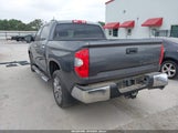 TOYOTA TUNDRA LIMITED 5.7L V8 5TFFY5F18FX188962 fotografie