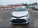Toyota Corolla Le 2T1BURHE9JC007778 снимка