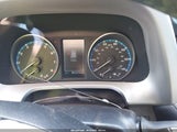 TOYOTA RAV4 XLE 2T3WFREV9HW401653 снимка