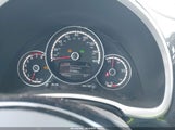 Volkswagen Beetle 2.0T Turbo 3VWV67AT7DM603372 fotografie