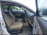 HYUNDAI ELANTRA GLS KMHDU4AD9AU957165 снимка