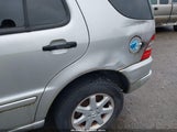MERCEDES-BENZ ML 430 4JGAB72E31A223964 снимка